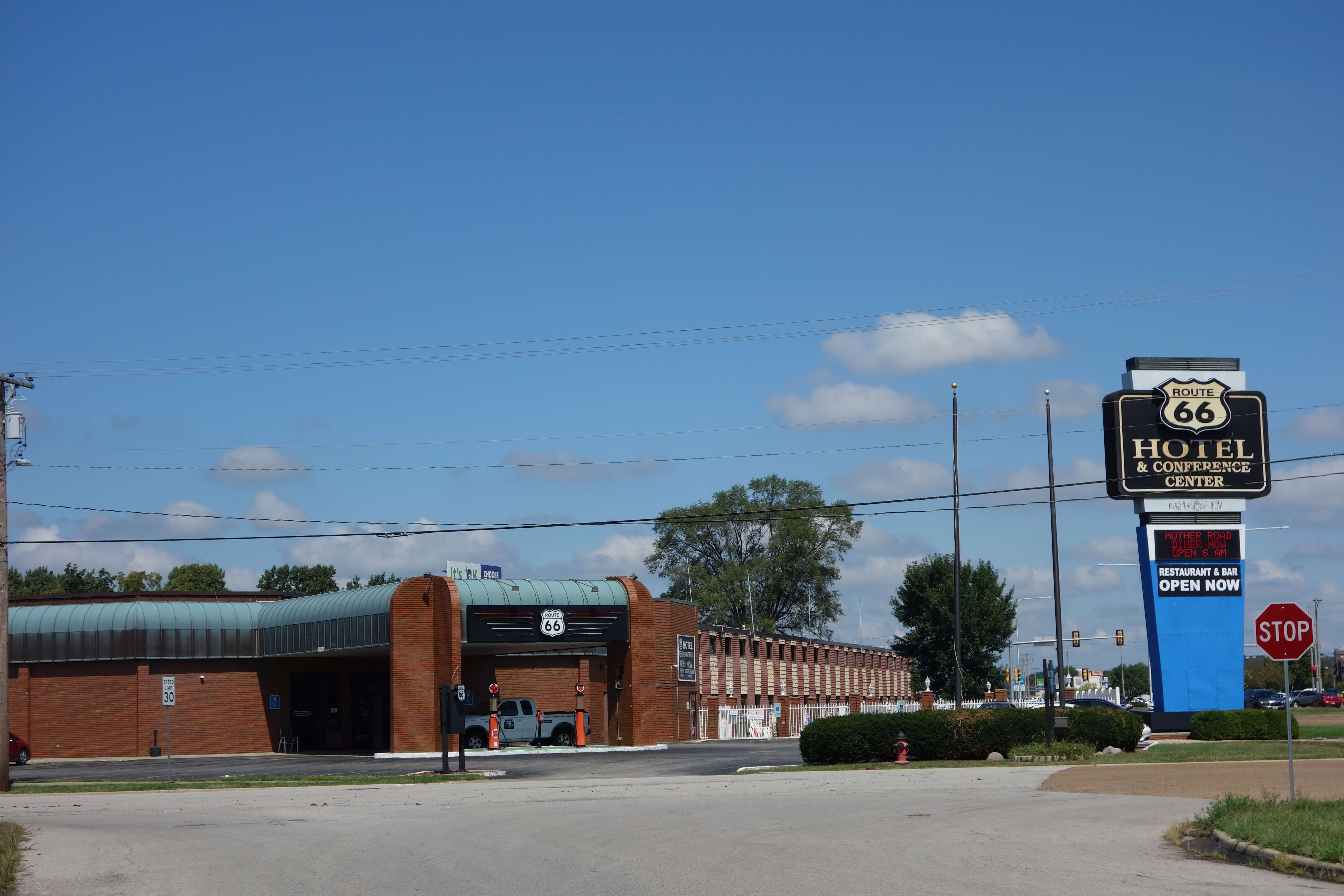 Route 66 Hotel & Conference Center - Springfield | Enjoy Illinois