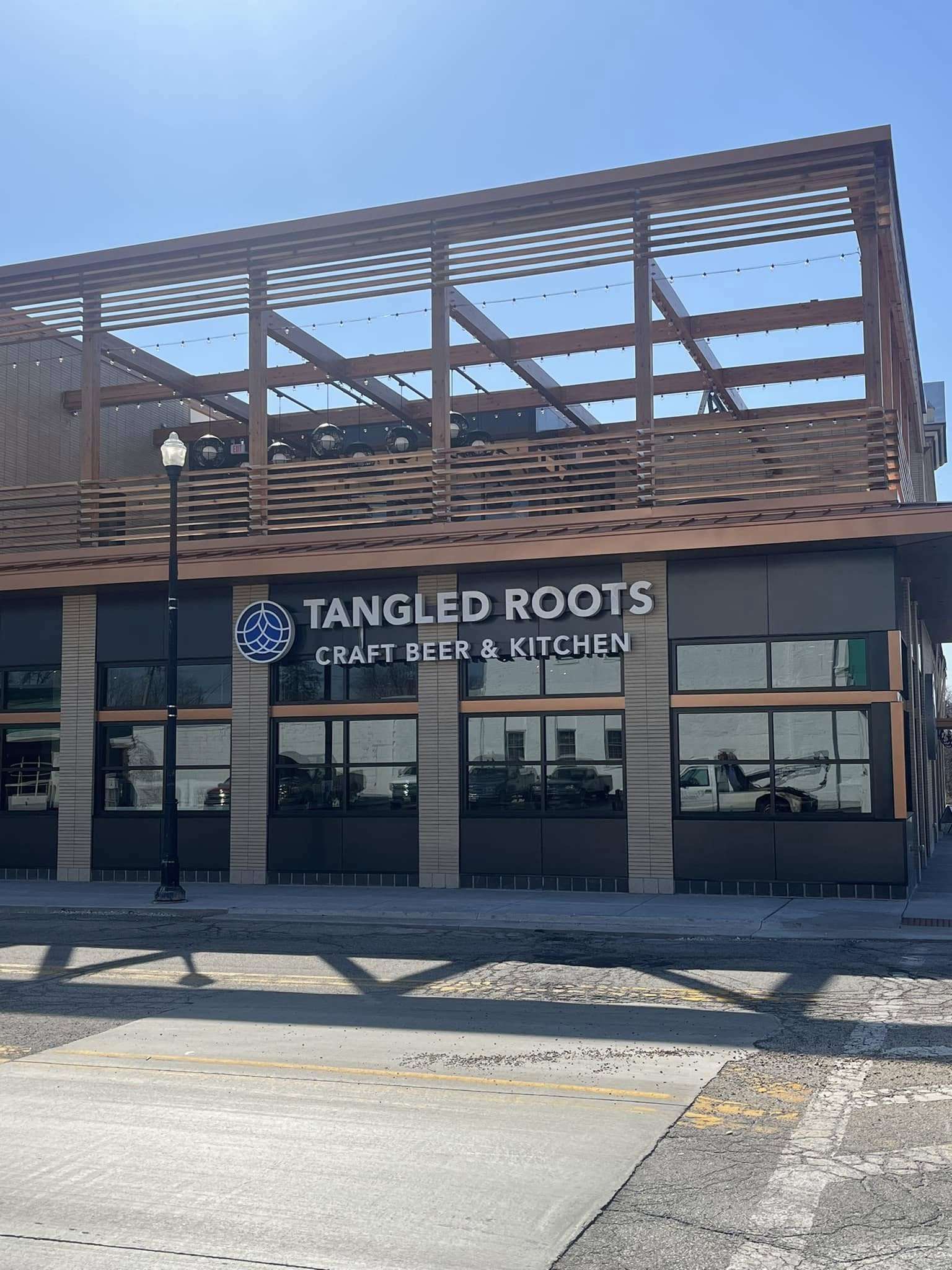 Tangle Roots Ipa Tangled Roots Craft Beer & Kitchen | Enjoy Illinois
