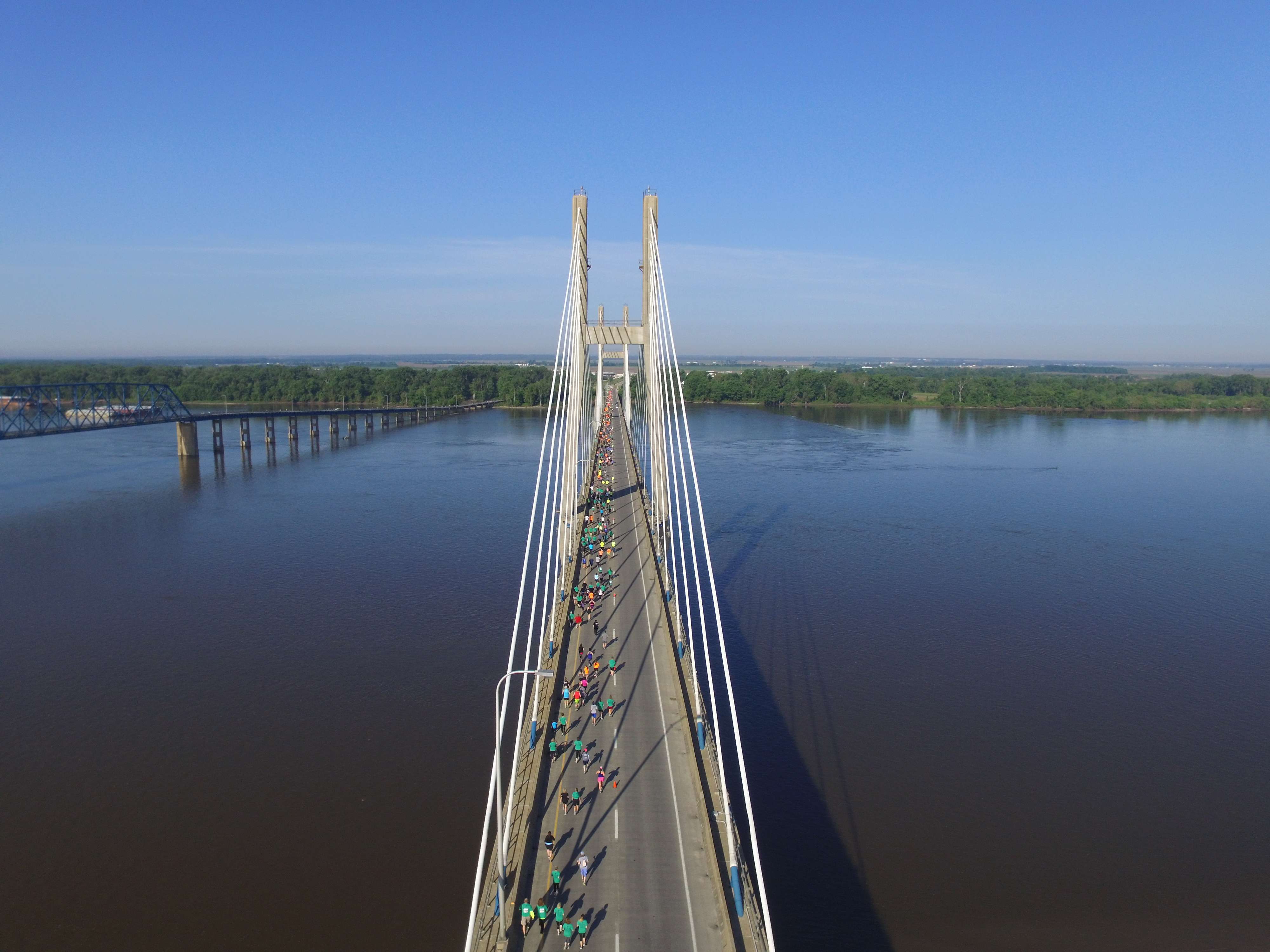 Bridge The Gap to Health Race | Enjoy Illinois