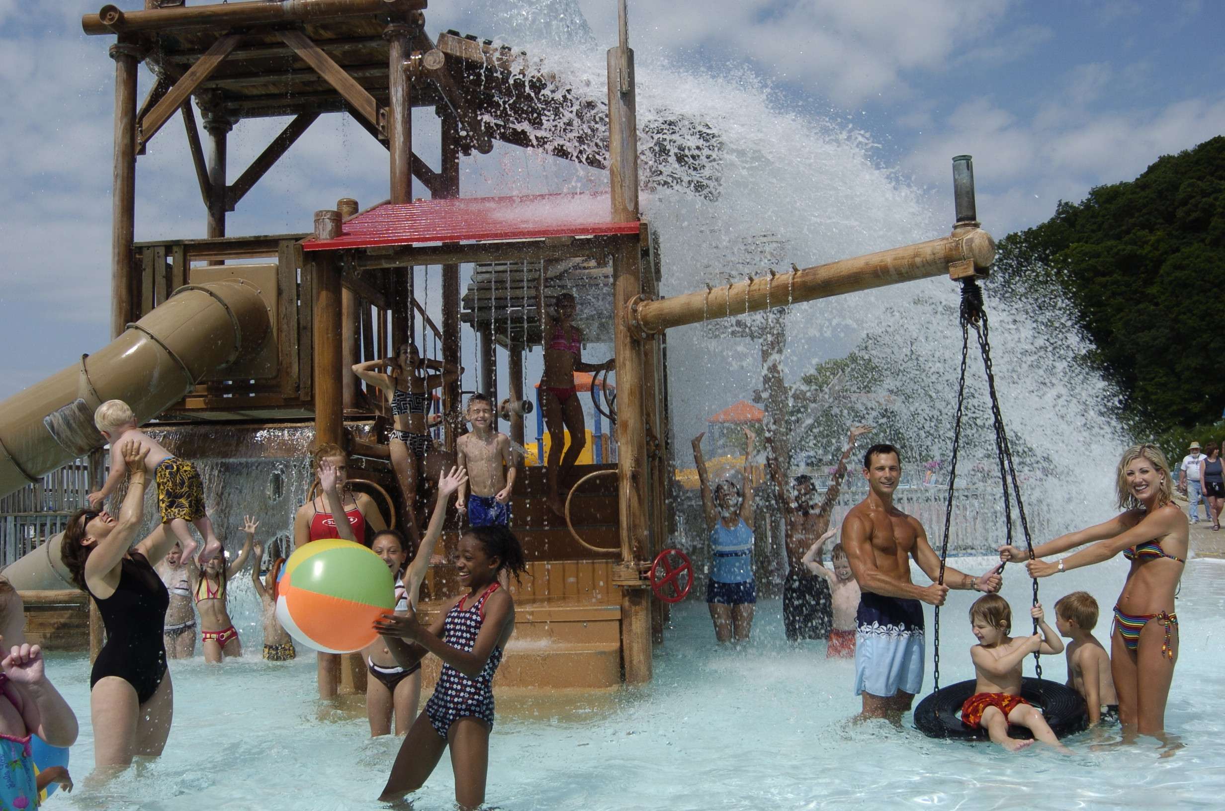 Raging Rivers Water Park | Enjoy Illinois