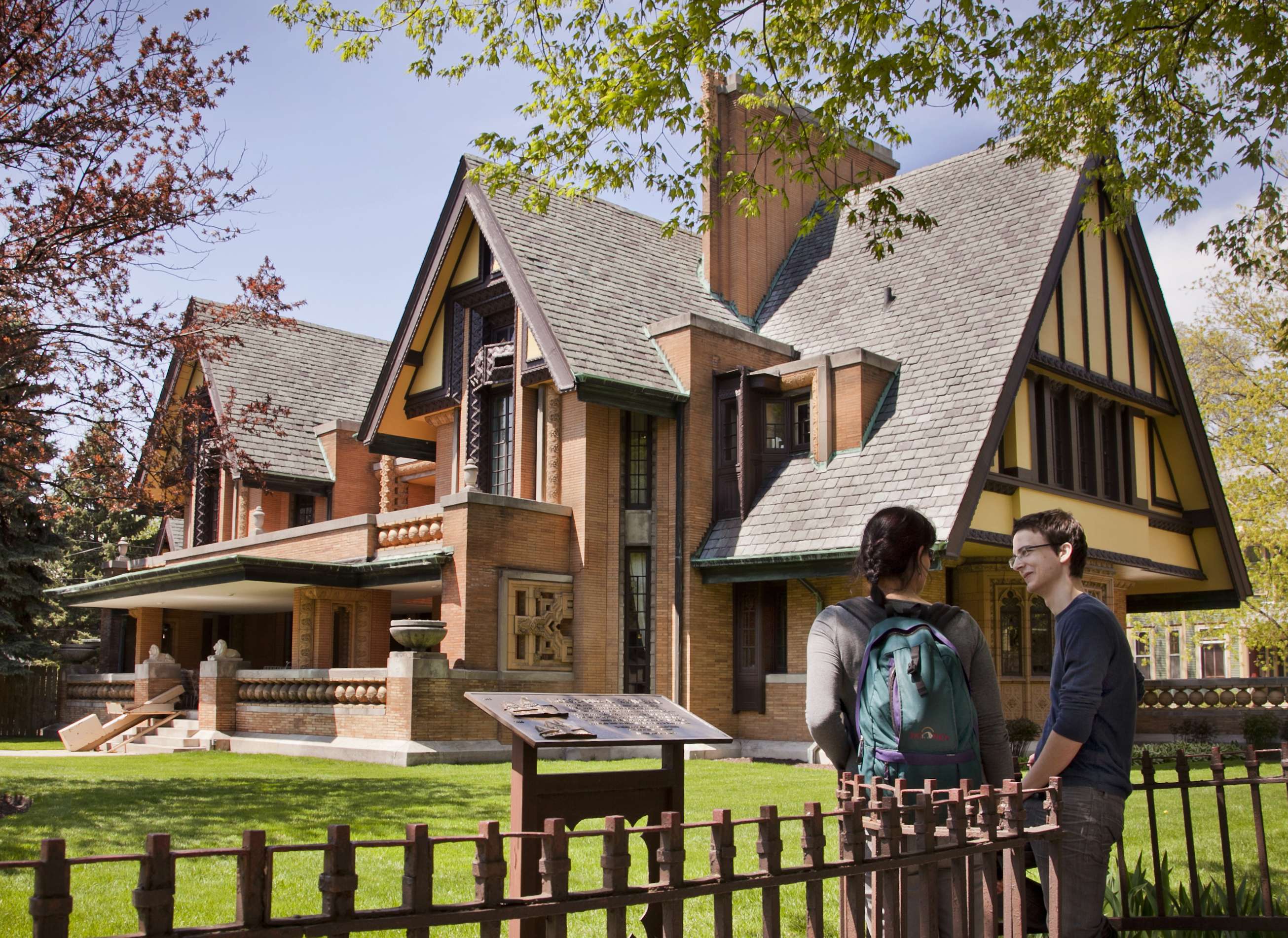 Frank Lloyd Wright Historic District | Enjoy Illinois | Enjoy Illinois, image size:2611x1903