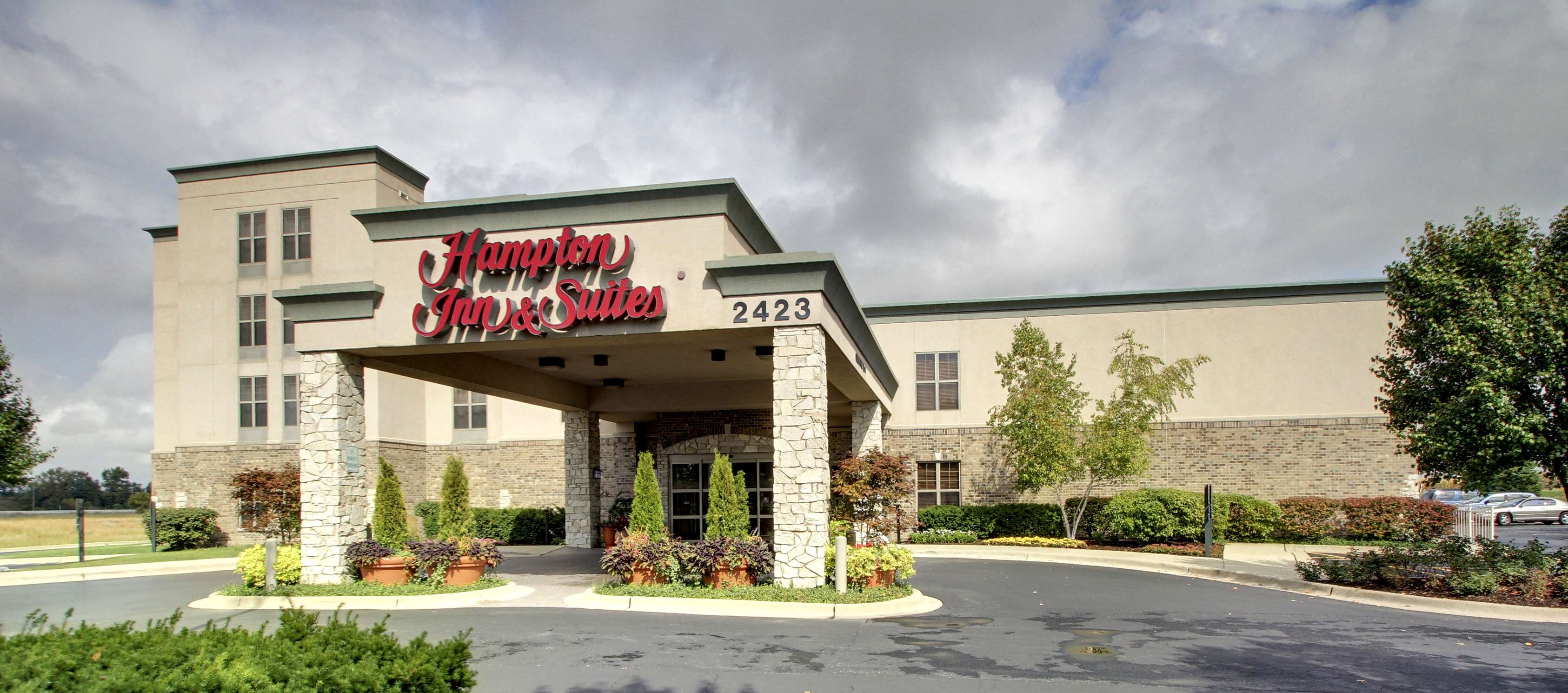 Hampton Inn & Suites Aurora | Enjoy Illinois