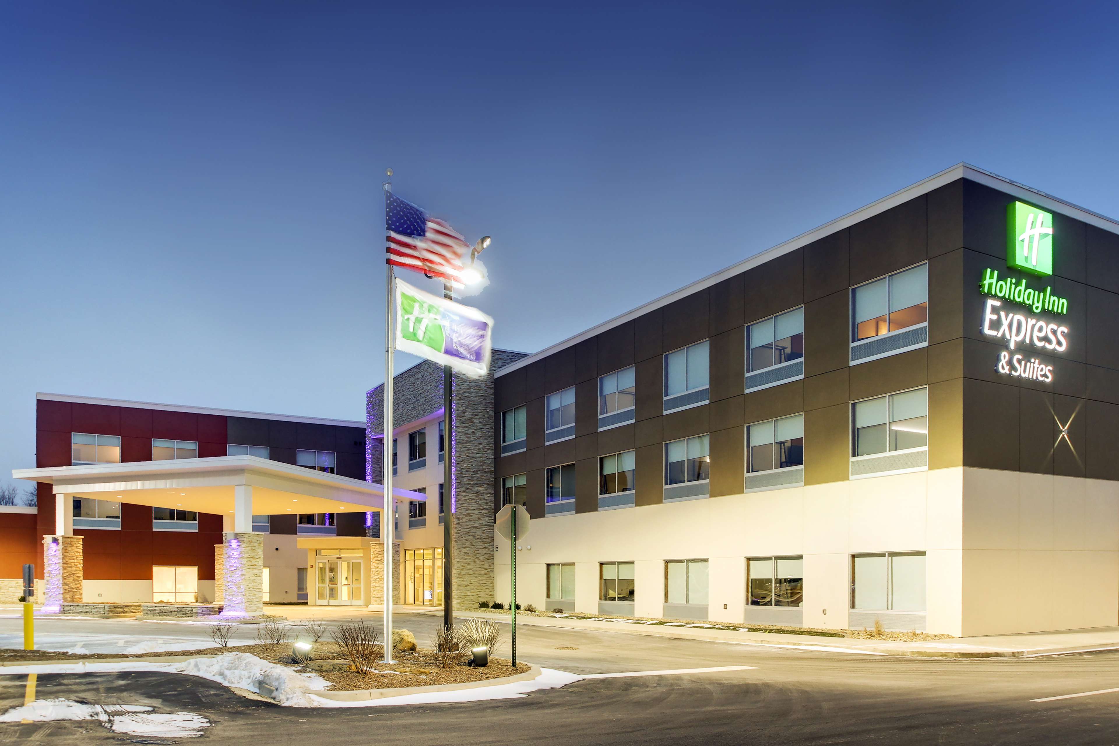 Enjoy Inn Holiday Inn Express Galesburg | Enjoy Illinois