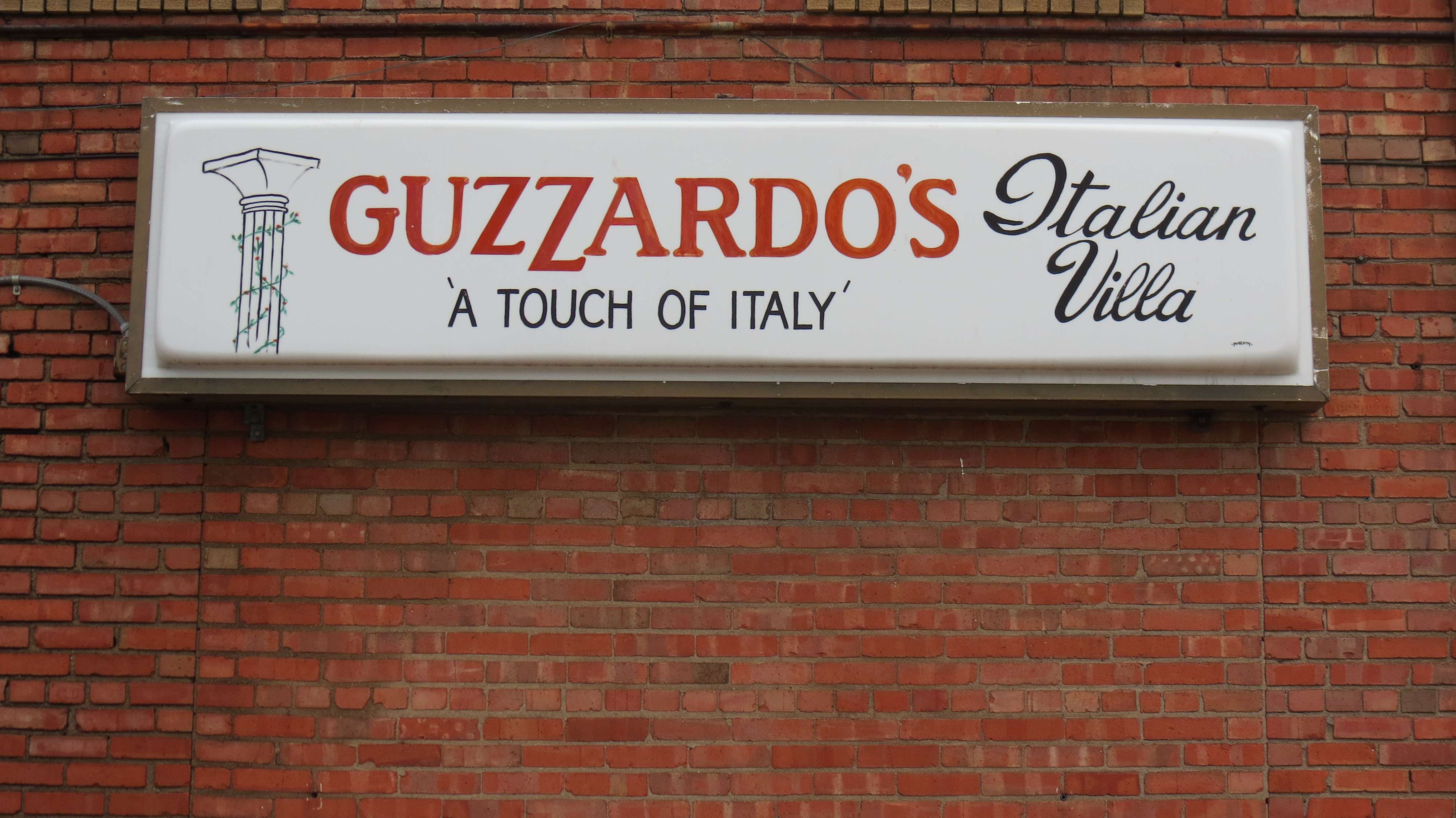 Guzzardo's Italian Villa | Enjoy Illinois