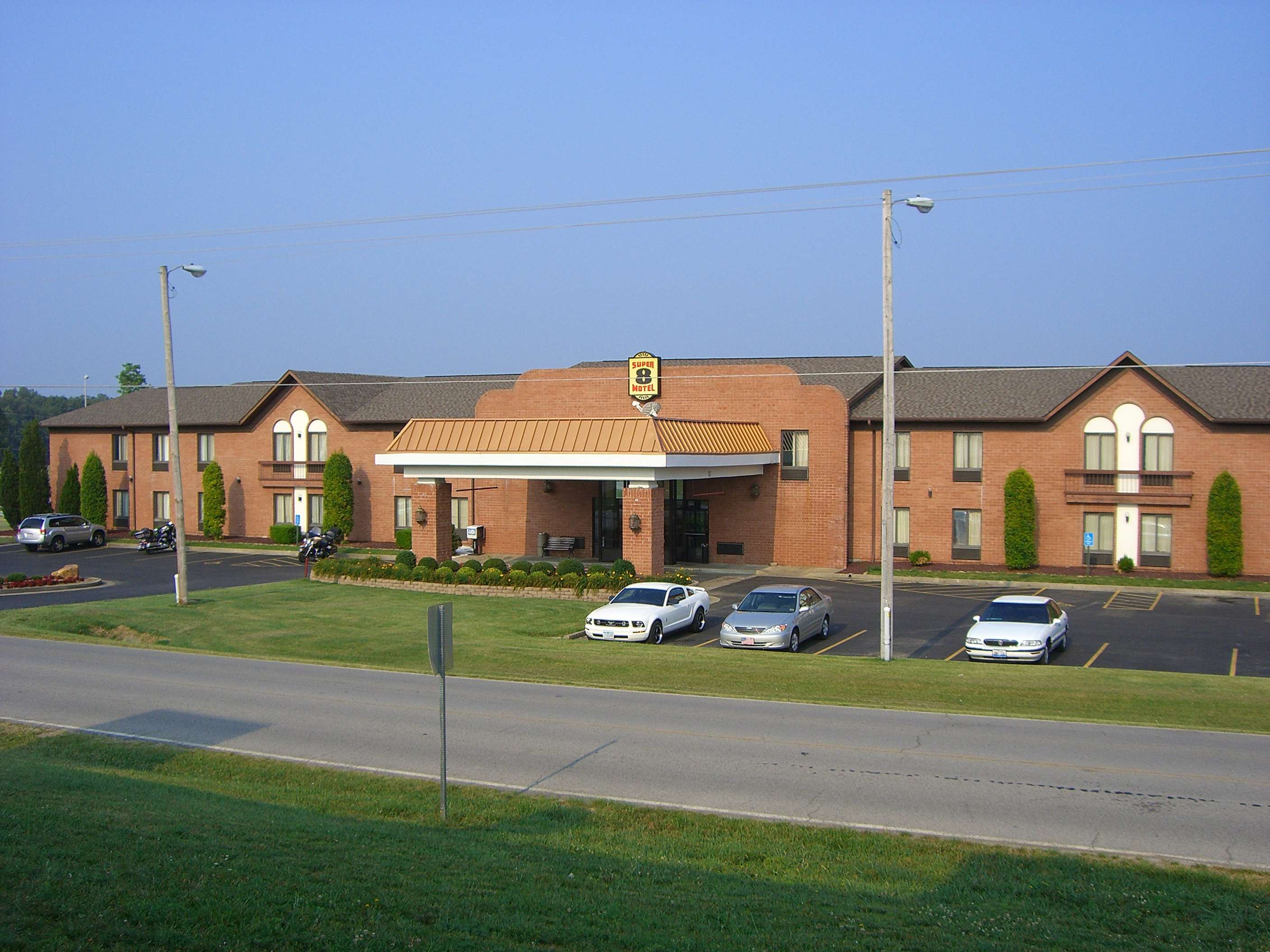 Super 8 Motel - Metropolis | Enjoy Illinois