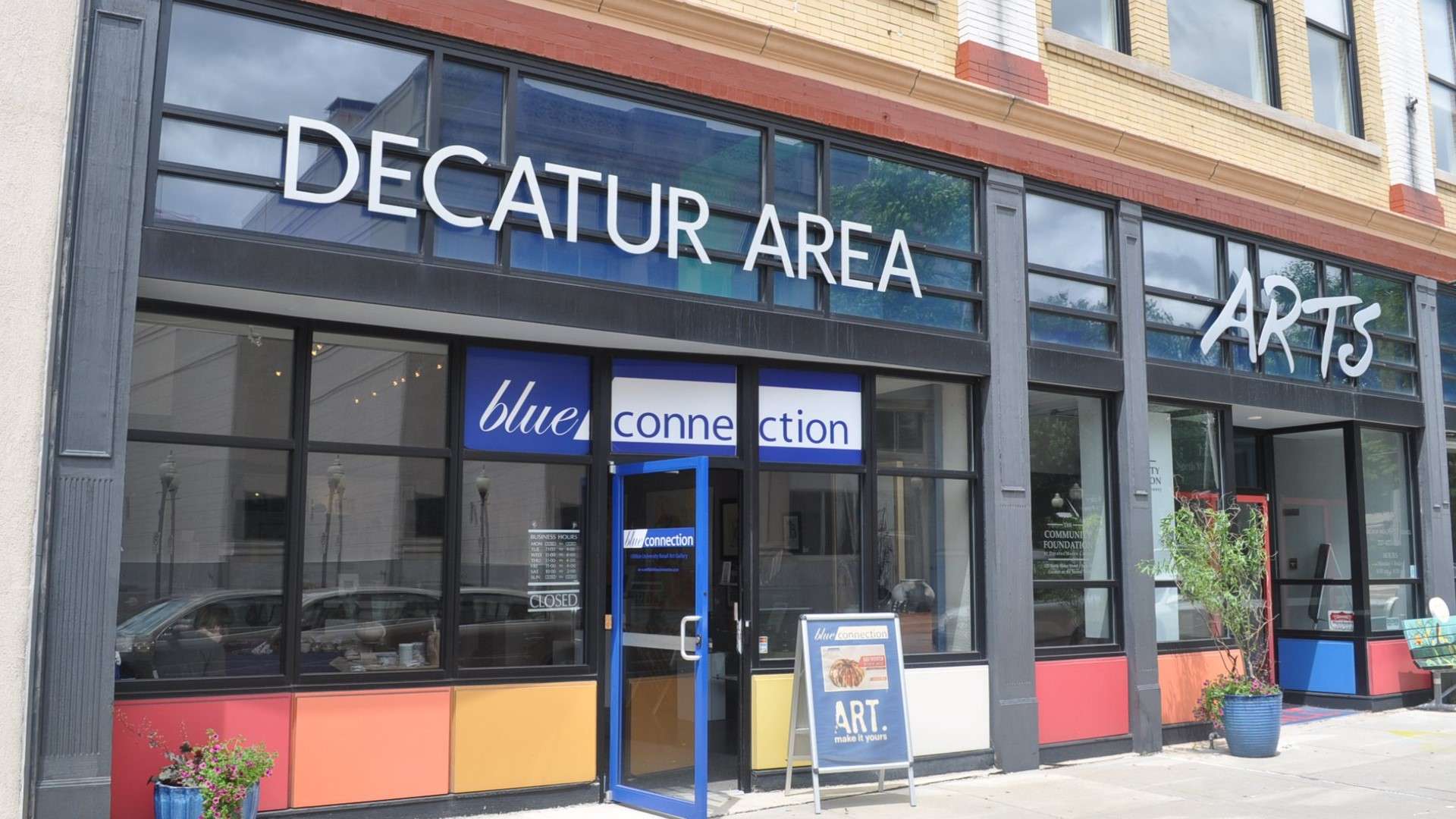 Blue Connection Gallery | Enjoy Illinois