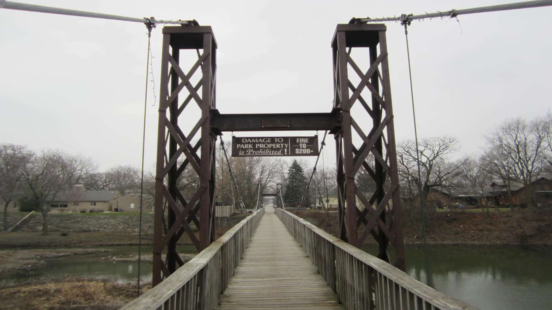 Historic Swinging Bridges | Enjoy Illinois